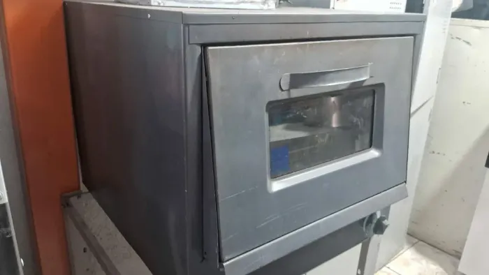 Forno à Gás Tron
