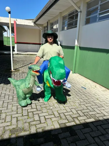 Fantasia de Dinossauro
