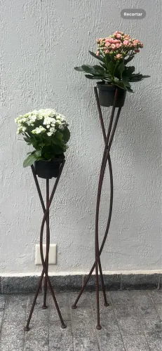 Suportes em ferro para jardinagem