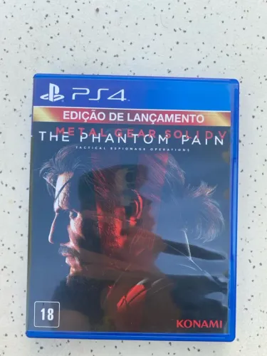 Metal Gear Solid V: The Phantom Pain de PS4 - Edição de lançamento com CÓDIGO DE RESGATE