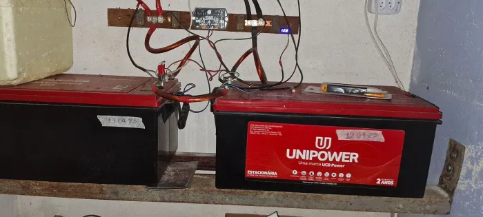 Bateria estacionária 12v 240A