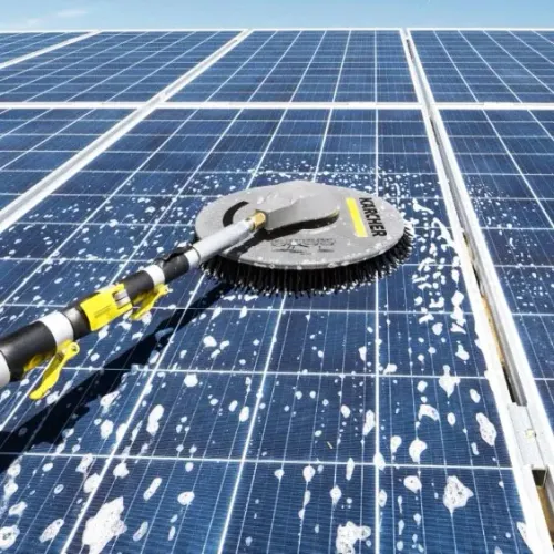 LIMPEZA DE PLACA SOLAR