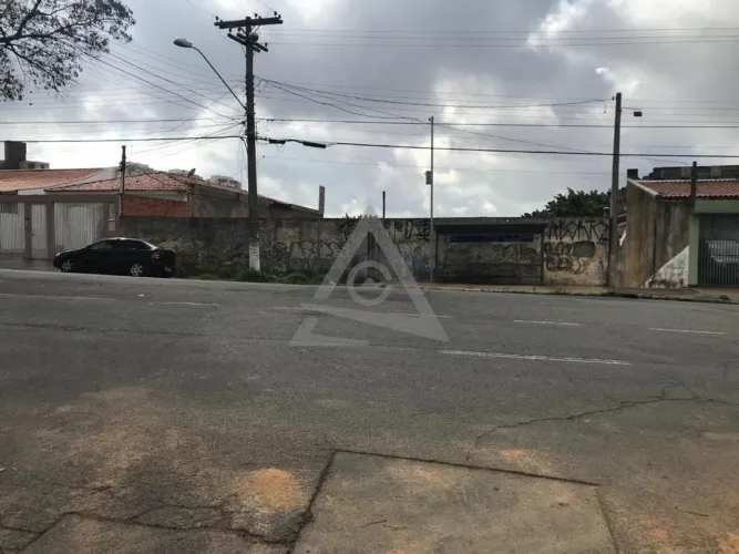 Terreno à venda em Campinas, Jardim Leonor, com 320 m²