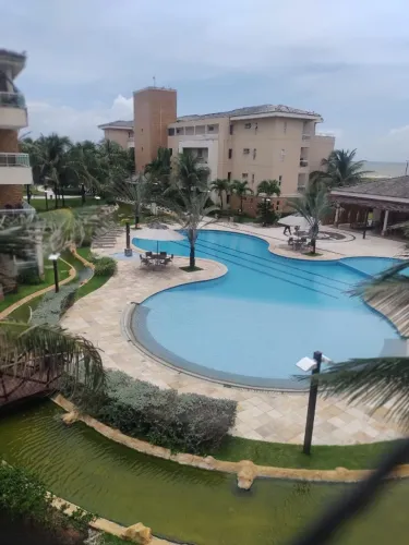 Cumbuco: Apto pé na areia 3q. Piscina