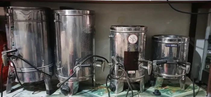 CAFETEIRA ELÉTRICA COMERCIAL