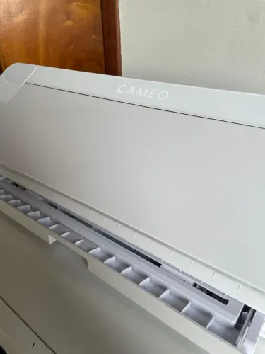 Máquina de Corte Silhouette Cameo 4 