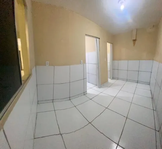 Kitnet zona sul, água, luz e internet incluso