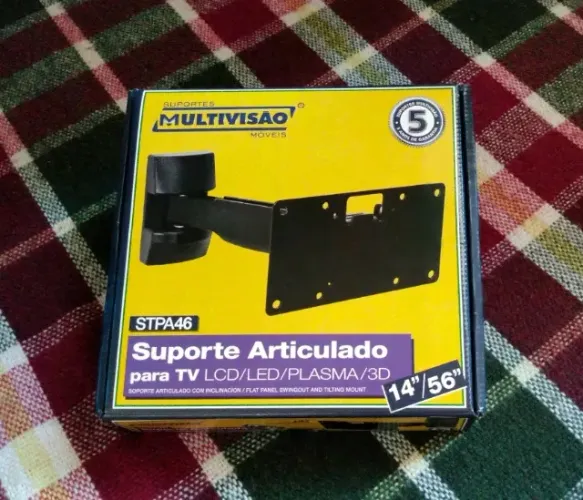 Suporte Bí-Articulado para TVs LCD/LED com organizador de cabos.