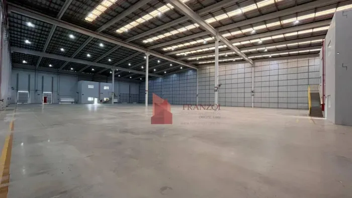 ALUGUEL: ARMAZÉM LOGÍSTICO 4300 m² em NAVEGANTES/SC