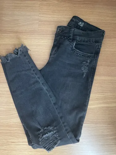 Calça Colcci tamanho 36
