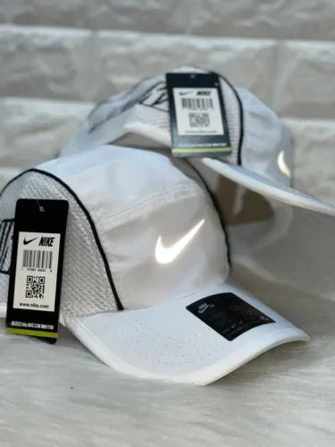 Boné Nike Refletivo Branco