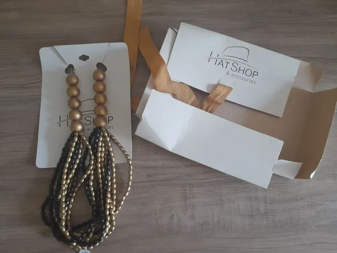 Colar original Hat Shop
