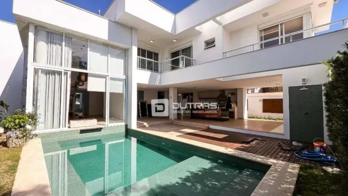 Casa para Alugar no Condomínio Alphaville, Piracicaba/SP.