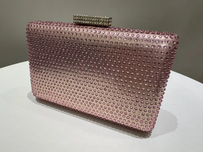 Bolsa Clutch com Strass