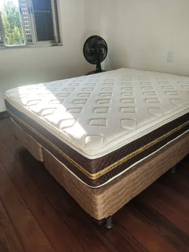 Cama box Queen 160 x 200 Umaflex