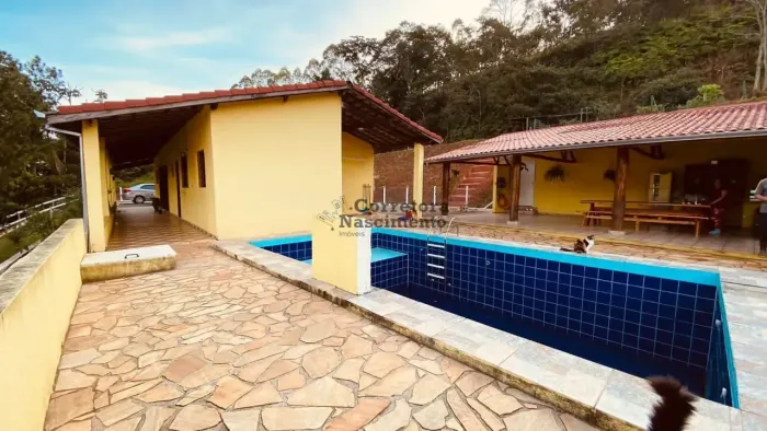 Sítio com 3 dormitórios à venda, 24200 m² por R$ 915.000,00 - Souzas - Monteiro Lobato/SP