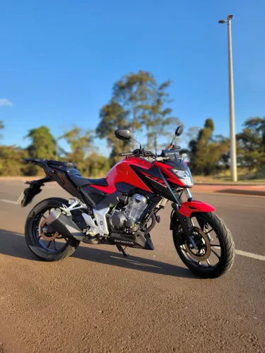 CB TWISTER 300F ABS 23/23