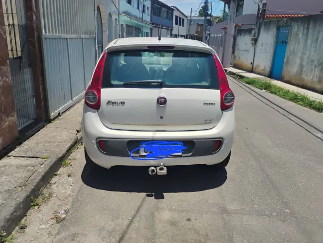 Fiat Palio Essence 1.6 Flex 16V 5P 2013