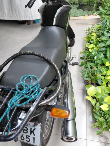 Vendo titan 150 2004