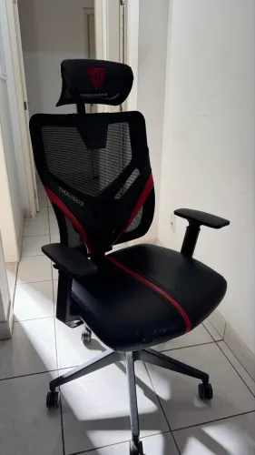 Cadeira Gamer THUNDERX3 YAMA1