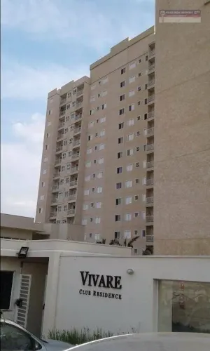 Apartamento com 2 dormitórios para alugar, 56 m² por R$ 2.665,00/mês - Vivare Club Residen