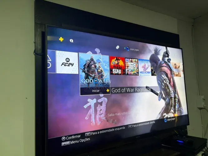PS4 PRO 1TB 4K lotado de jogos