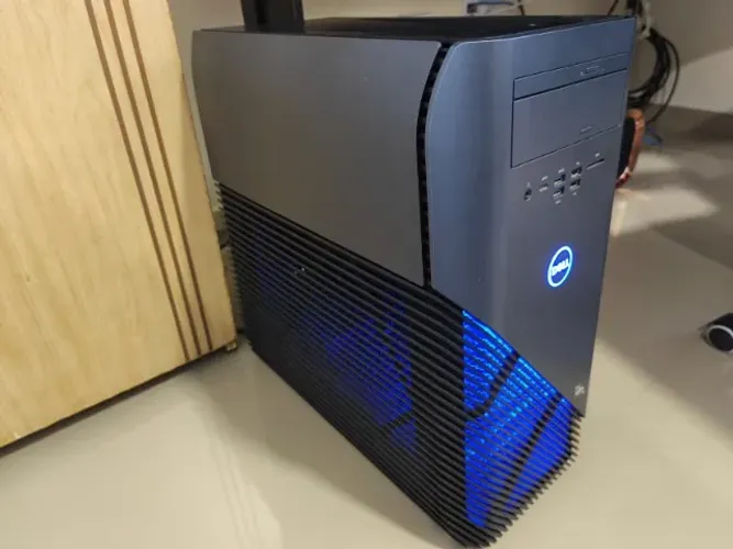 Desktop Dell Inspiron 5675 AMD Ryzen 7 1700X, 16GB, Nvidia 6GB,1.5TB, Win 11 pro