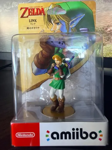 Amiibo link ocarina of time
