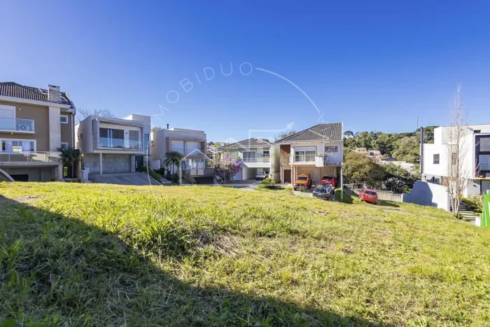 Terreno esquina, cond fechado, Paysage Golden Hill, 262m2