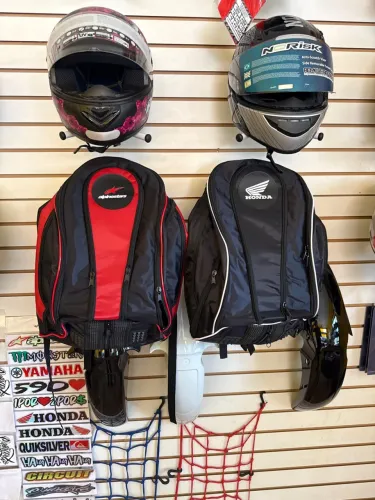 Mochila Alpinestars e Honda 