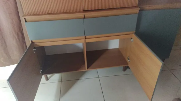Vendo um armário completo 
