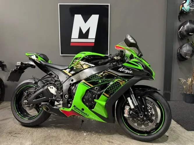 KAWASAKI NINJA ZX-10R ABS 2020 24.000km - Segundo dono - Baixa km - Revisada