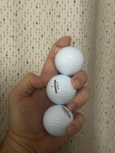 Bolas de golfe Bridgestone - 3 unidades 