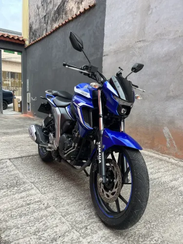 Fazer 250