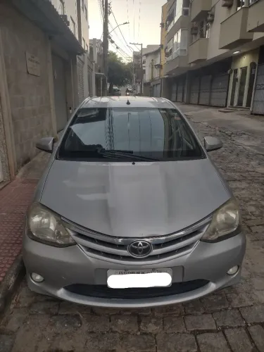 Toyota Etios XLS Sedan 1.5 Flex 16V 4P Mec. 2014