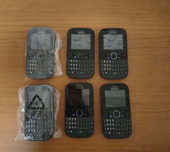 Celular Alcatel OneTouch (antigo)