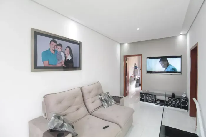 Imóvel para venda com 180 m² com 2 quartos em Etelvina Carneiro - Belo Horizonte - MG