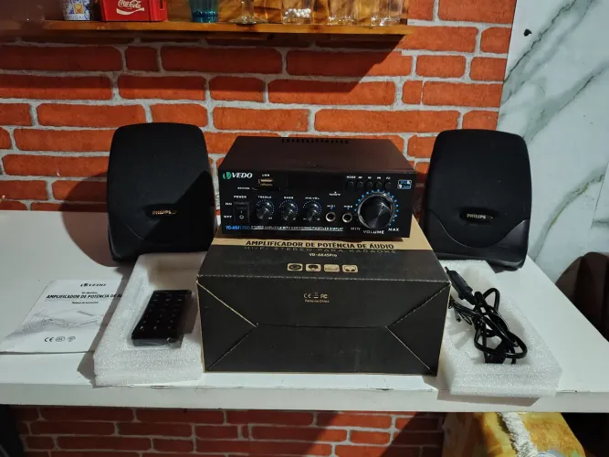 Som ambiente com bluetooth USB FM ax com 2 caixinhas 90 wts novo. <br>leia?