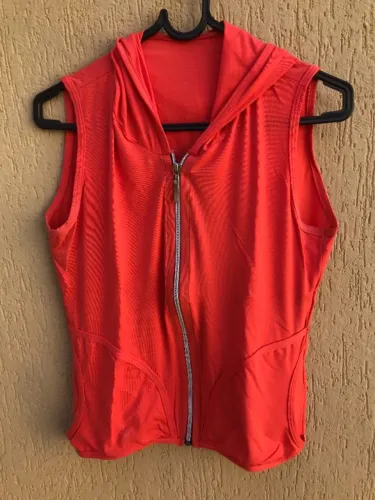 Blusa Feminina Fitness Com Zíper E Capuz Da Art Stilo