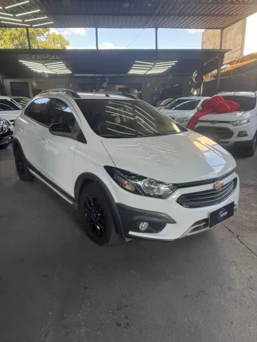 Chevrolet Onix Activ 1.4 8V Flex Mec. 4P 2019