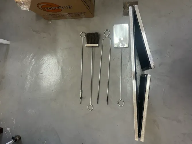 Protetor de lareira inox seminovo Ribeiro e Pavani 100x60cm R$300