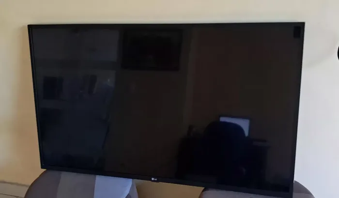 Tv LG 42 pol 4K