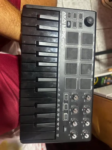 Akai profissional MPK MINI
