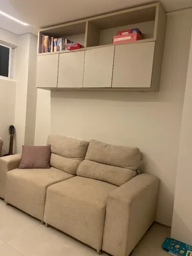 Sofá retrátil e reclinável 