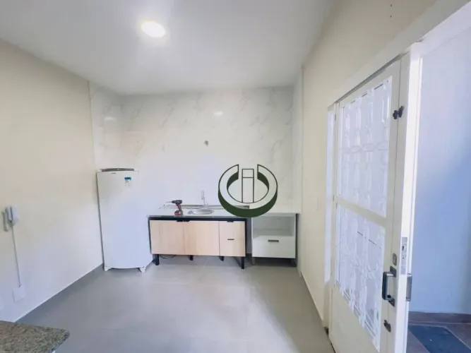 Kitnet com 1 dormitório para alugar, 25 m² por R$ 2.600,00/mês - Cidade Universitária - Ca