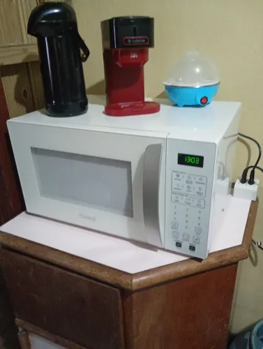 Microondas semi novo da loja