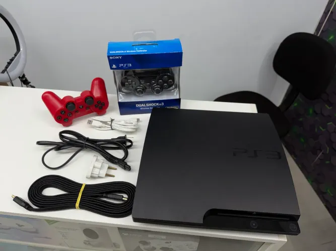 PlayStation 3 Slim 500GB - Completo com Lojas Grátis (Baixe qualquer jogo!)