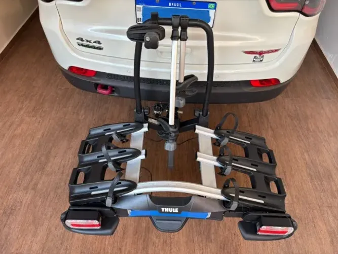 Suporte para 3 bicicletas para engate Thule Velocompact (927)