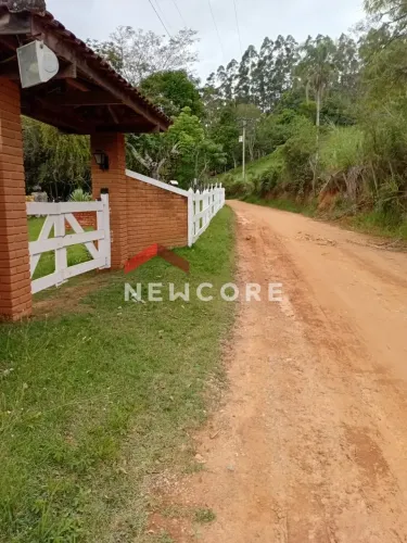 Sítio em São Luiz do Paraitinga - Centro - São Luiz do Paraitinga/SP