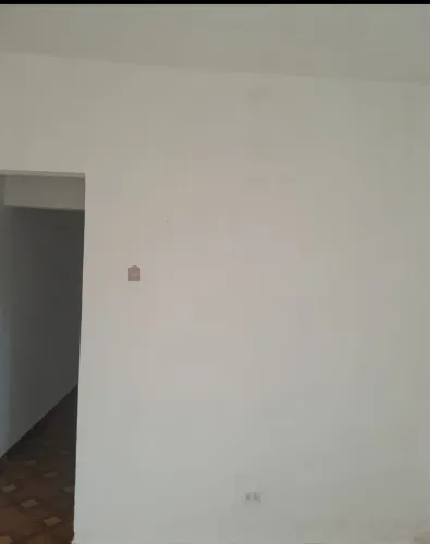 ALUGO CASA DE 2 CÔMODOS EM CARAPICUÍBA